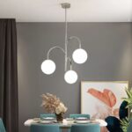 Lustră cu 3 corpuri de iluminat sferice. Diametru Glob 13cm , LED 3XG9 Auriu