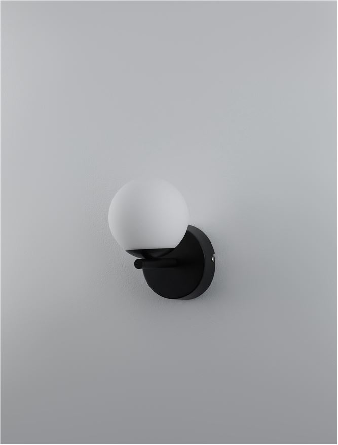 9061439_3 Aplică hol rotundă, Nova Luce Noir , 8 W, Sticlă mată, aluminiu , LED, Alb - imagine 1